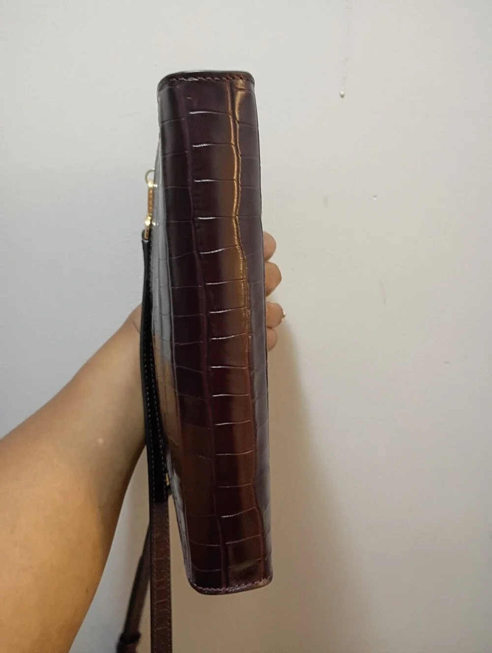 Michael Kors, NWOT, Women's, Crossbody Bag, Color Burgundy, Snap Closure